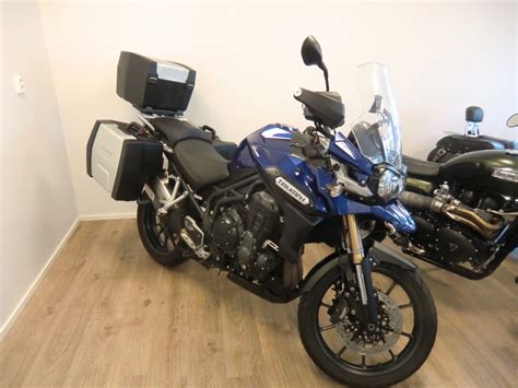begagnade motorcyklar till salu.